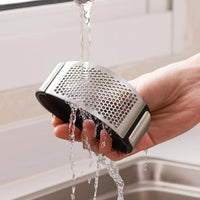 Garlic Crusher Stainless Steel Press Rocker Design Easy Hand Operation for Garlic Mincing